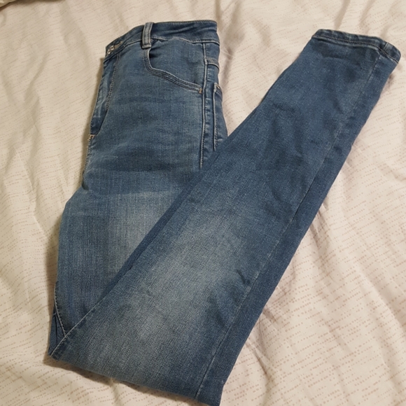 Garage ultra high rise skinny jeans